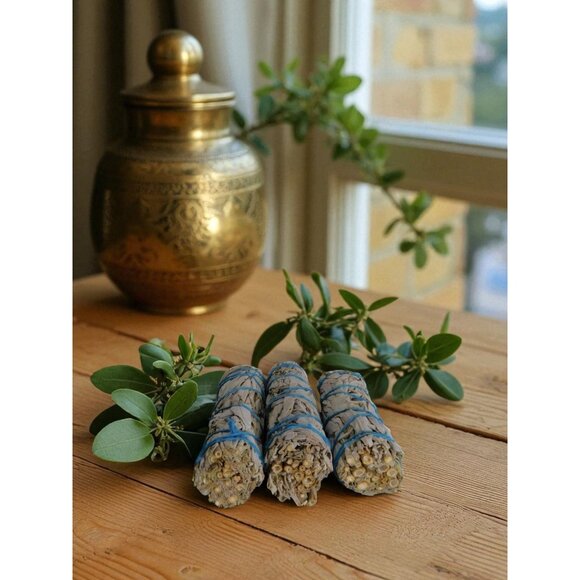 White Sage Smudge Sticks 3-Pack Home Cleansing & Aromatherapy California Bundles - Picture 8 of 8